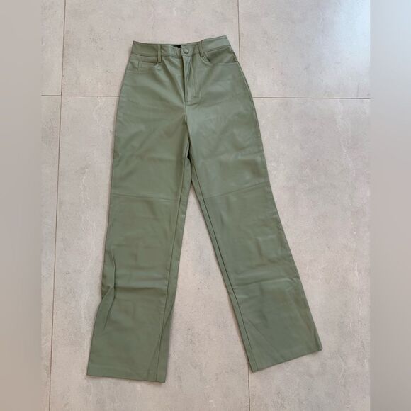 NWOT ZARA FAUX LEATHER STRAIGHT LEG PANTS - Picture 4 of 9